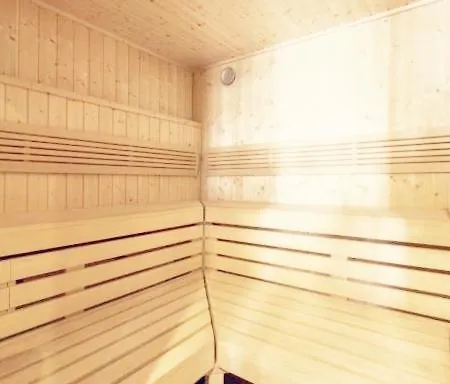 Zachodnia Polanka - Z Sauna I Silownia קולובז'ג